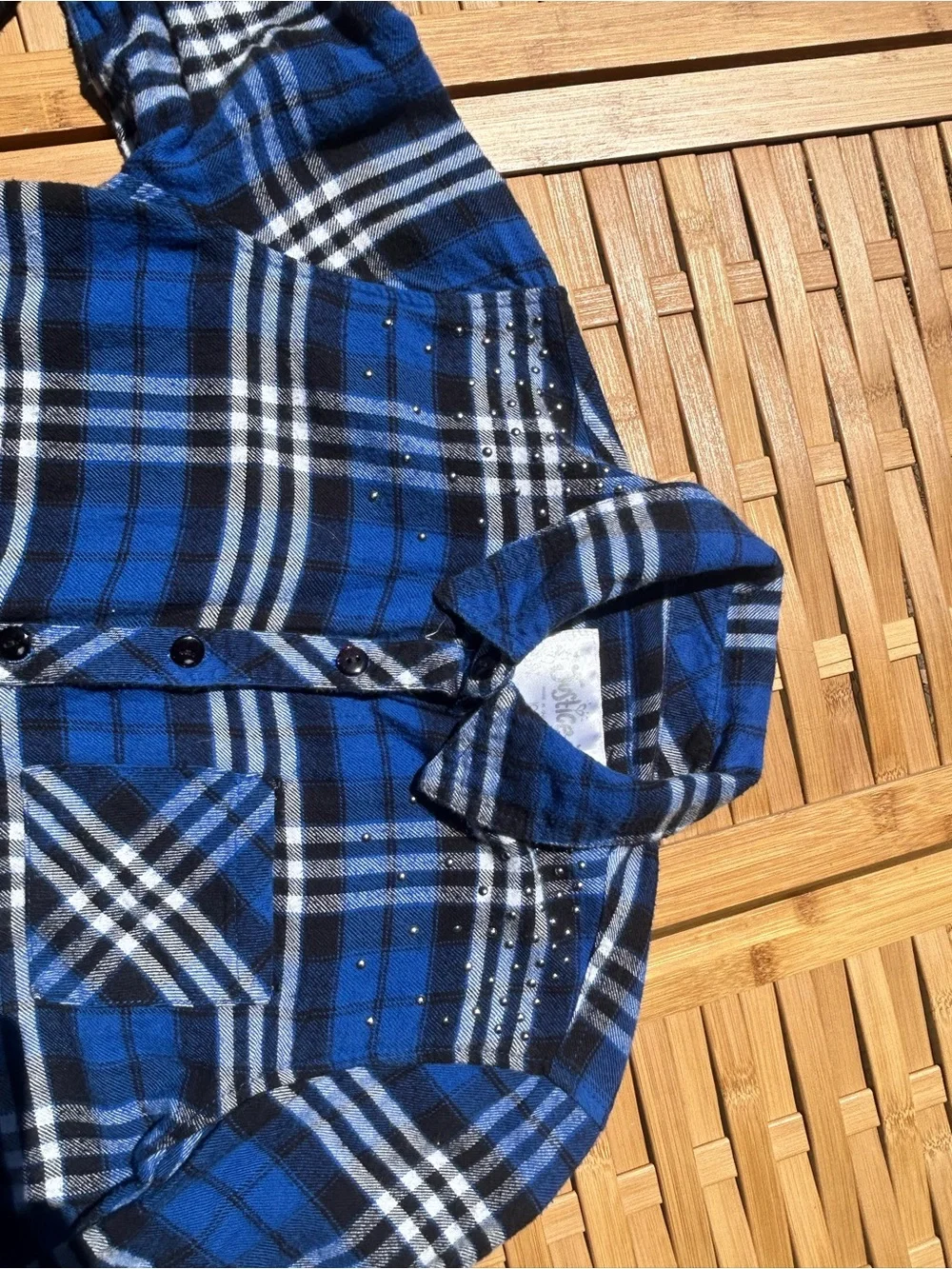 🔥3/$8- Justice- 2 light weight flannels